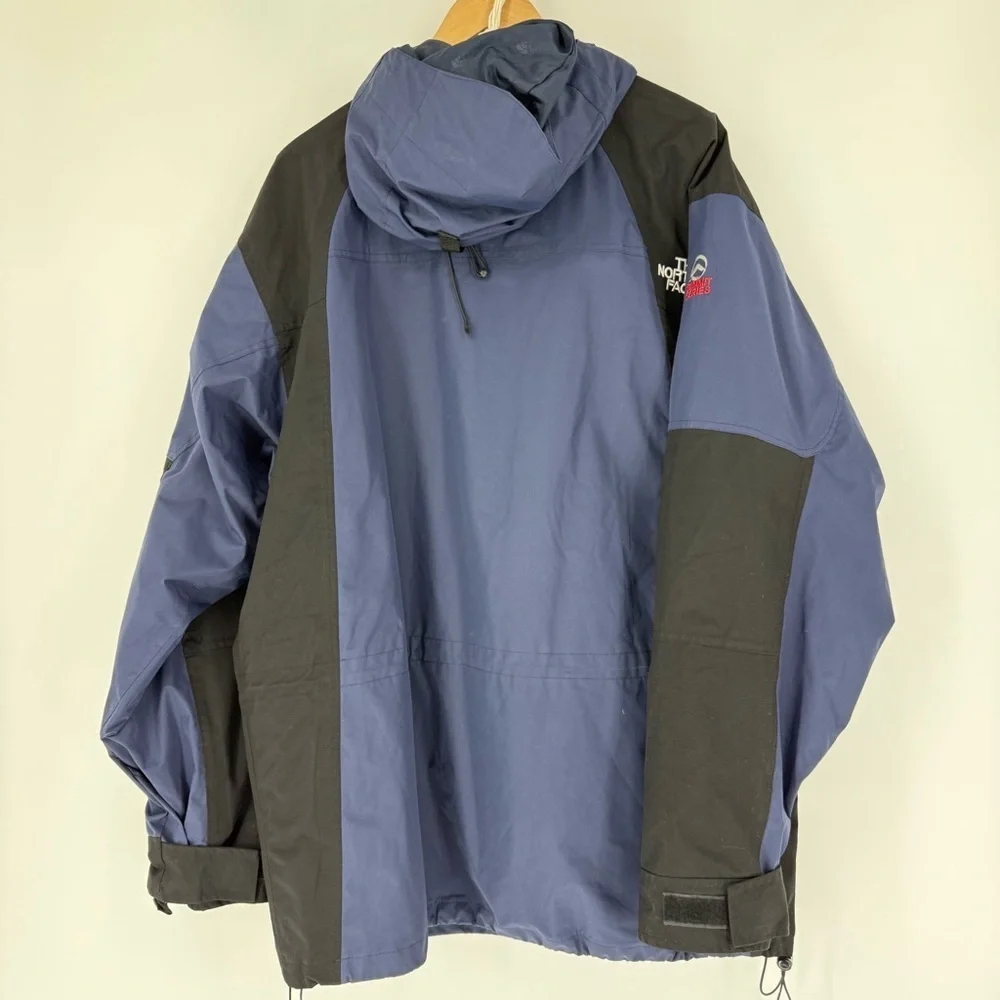 The North Face GORE-TEX Summit Series ski and snowboarding Mountain Jacket